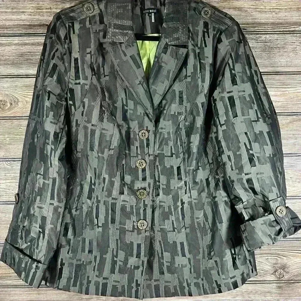 600 West Blazer Green Geometric Puzzle Size 14